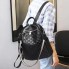Женский кожаный рюкзак с тиснением Tiding Bag 42147 черный – стильный городской рюкзак на каждый день