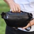 Мужская кожаная бананка с принтом NM-58744 черная – стильная нагрудная сумка-рюкзак из натуральной гладкой кожи 22х27х8