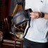 Мужская бананка из натуральной кожи Tiding Bag NM-50358 черная, нагрудная сумка для телефона 25×14×10 см