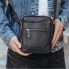 Мужская кожаная сумка планшет через плечо Tiding Bag LA3314-1BL компакный черный мессенджер для города