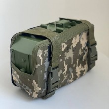 Подсумок открытый для короба ПКМ для пулеметчика M-KET Пиксель военный штурмовой держатель с отрывной спинкой на липучке и фастекс с креплением MOLLE