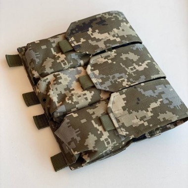 Подсумок для магазинов АК тройной закрытый M-KET Пиксель ВСУ военный штурмовой держатель на пояс и РПС на MOLLE с кнопками на 3 магазина